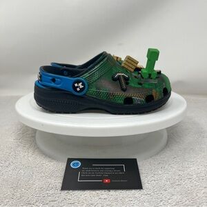 Minecraft Crocs Classic Clog Green Gamer Shoes w/Jibbitz Charms Size 11 C11 RARE